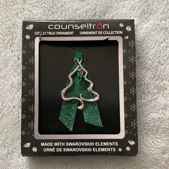 Collectible ornaments made with Swarovski elements. Tarnish free. - Picture 7 of 7
